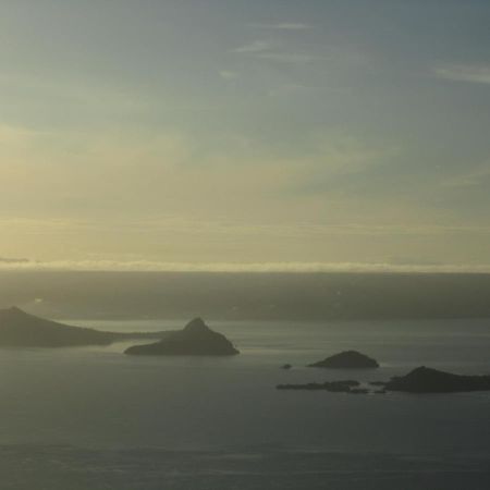 A Breath Taking View Of Taal Lake & Volcano Tagaytay City Ngoại thất bức ảnh
